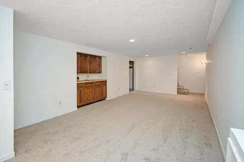 104 South Williamsburg Drive Bloomington IL 61704