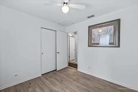 765 Thorndale Drive Elgin IL 60120