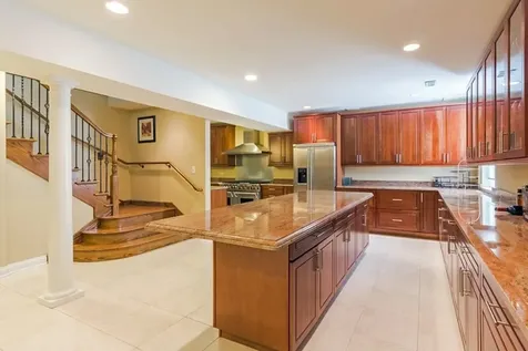 7902 Central Avenue Morton Grove IL 60053