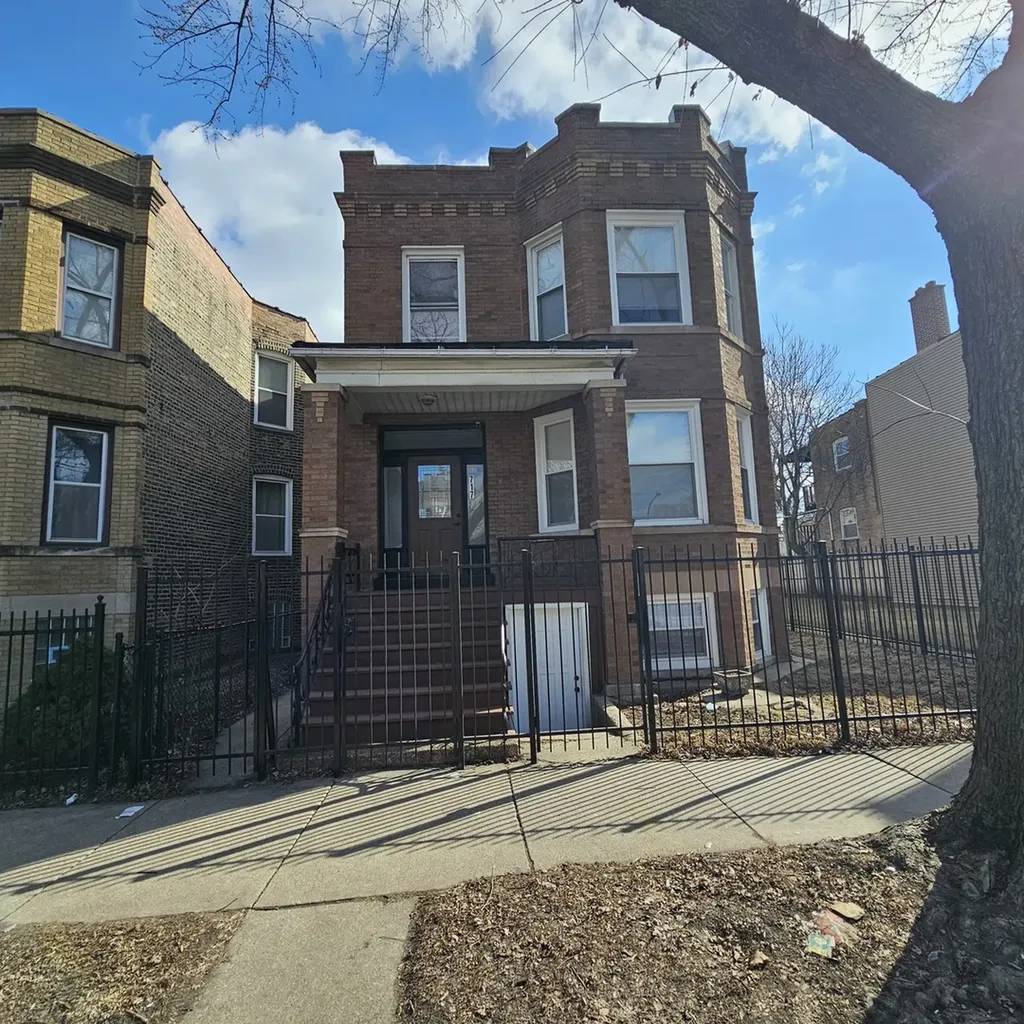 717 North Homan Avenue Chicago IL 60624