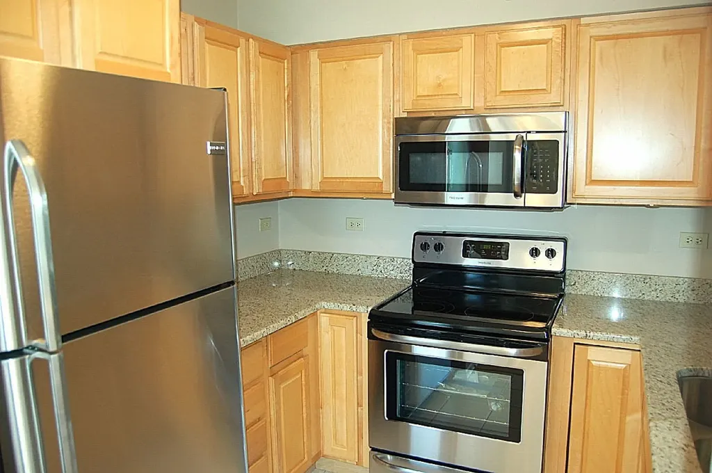 511 Aurora Avenue Naperville IL 60540
