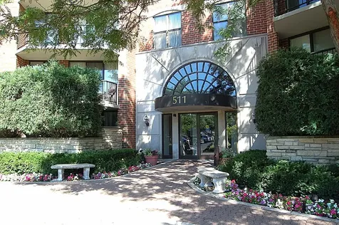 511 Aurora Avenue Naperville IL 60540