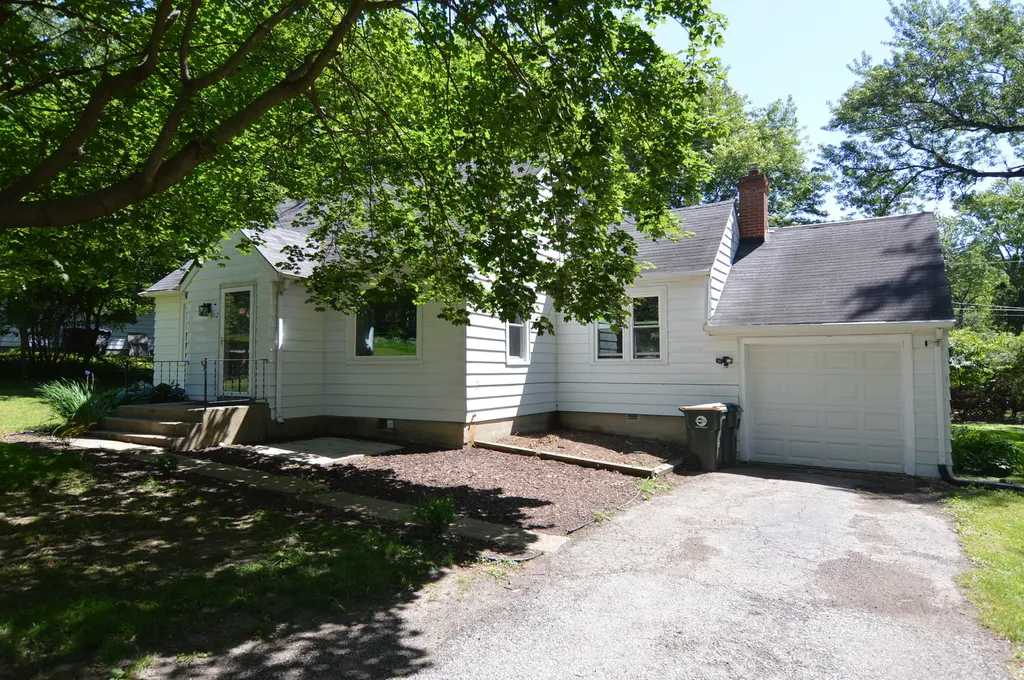 8412 Wium Street Cary IL 60013