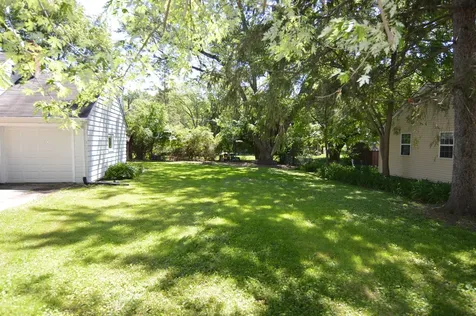8412 Wium Street Cary IL 60013