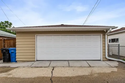 7254 North Osceola Avenue Chicago IL 60631