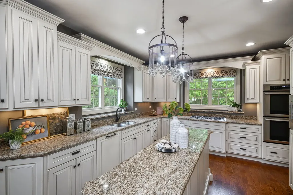 605 Thornwood Drive Naperville IL 60540