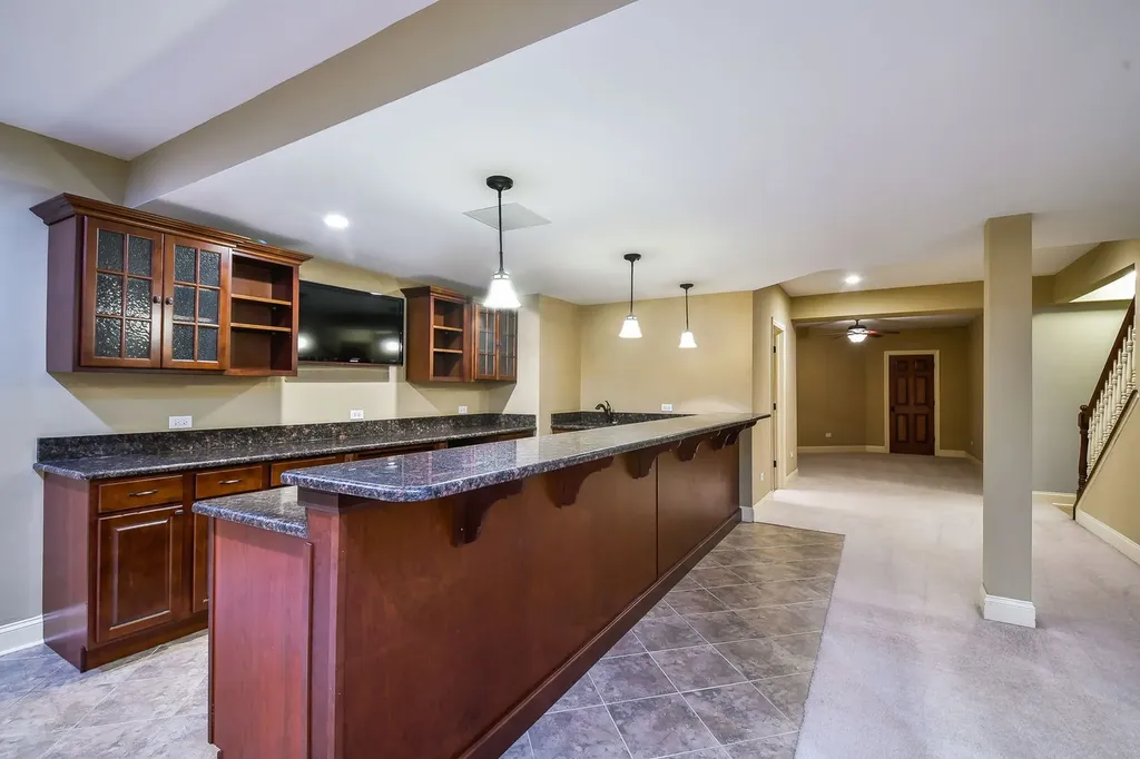 605 Thornwood Drive Naperville IL 60540