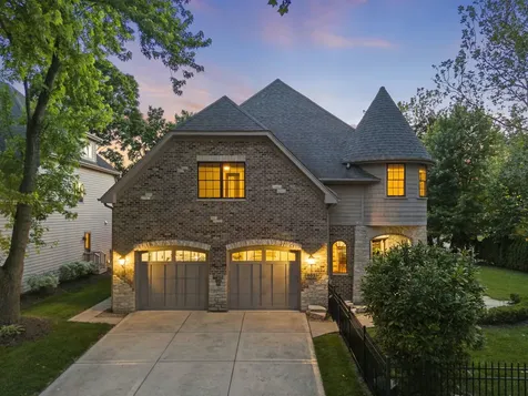 605 Thornwood Drive Naperville IL 60540