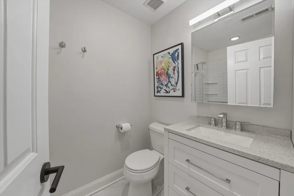 2234 North Racine Avenue Chicago IL 60614