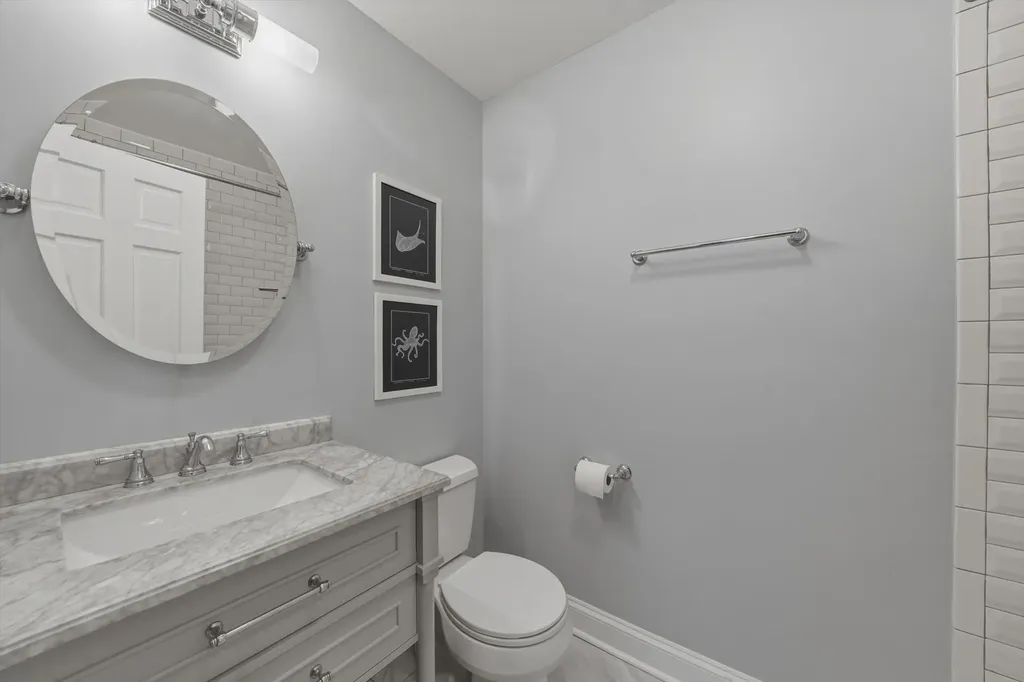 2234 North Racine Avenue Chicago IL 60614
