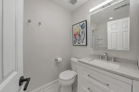 2234 North Racine Avenue Chicago IL 60614