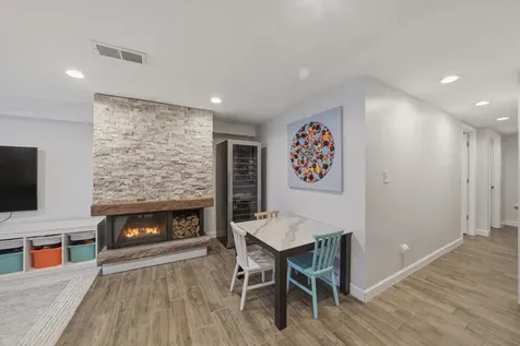 2234 North Racine Avenue Chicago IL 60614