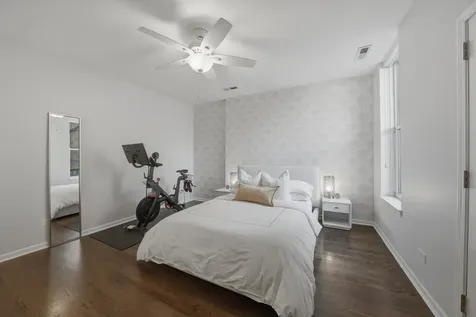 2234 North Racine Avenue Chicago IL 60614