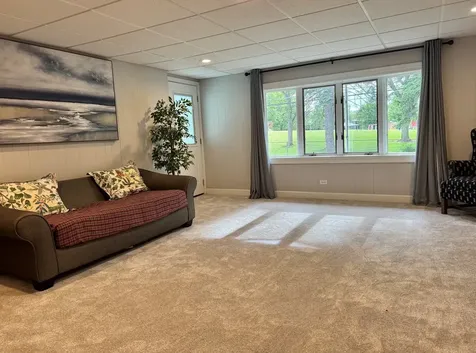 960 Alfini Drive Des Plaines IL 60016