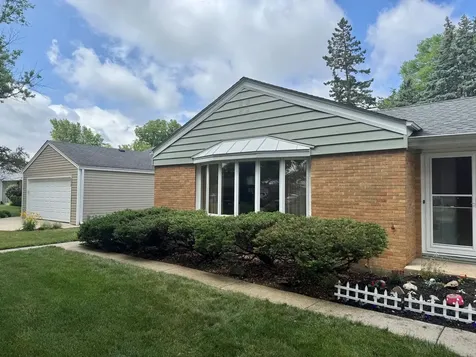 960 Alfini Drive Des Plaines IL 60016