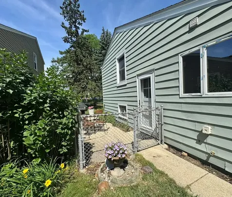 960 Alfini Drive Des Plaines IL 60016