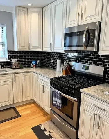 8224 Knox Avenue Skokie IL 60076