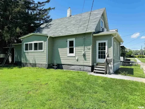 602 5TH Street Rock Island IL 61201