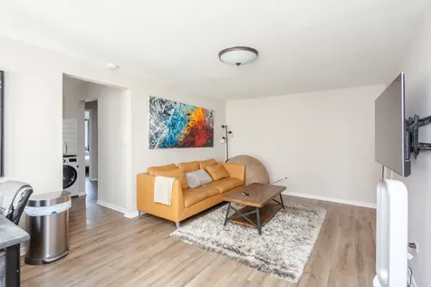 6427 North Hermitage Avenue Chicago IL 60626