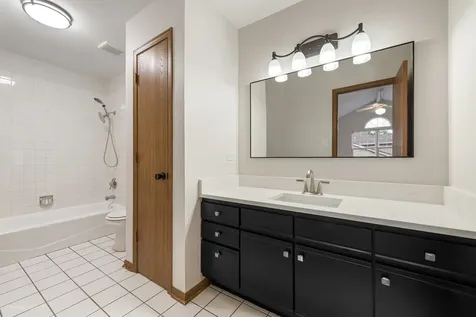 12527 South Central Park Avenue Alsip IL 60803