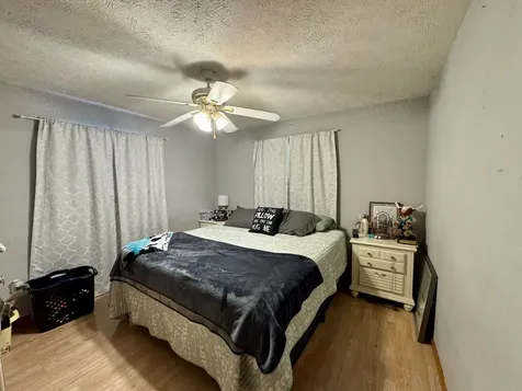 1006 Diamond Street Benton IL 62812