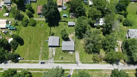 1006 Diamond Street Benton IL 62812