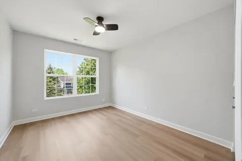 434 Windham Cove Drive Crystal Lake IL 60014