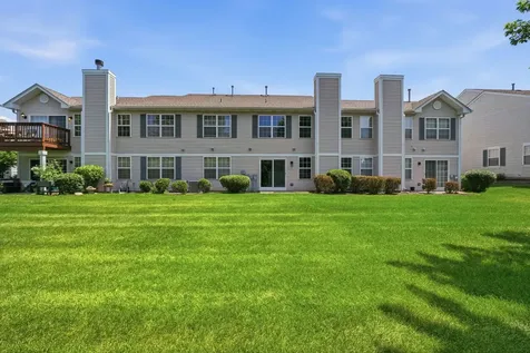 434 Windham Cove Drive Crystal Lake IL 60014