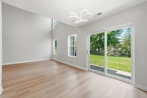 434 Windham Cove Drive Crystal Lake IL 60014