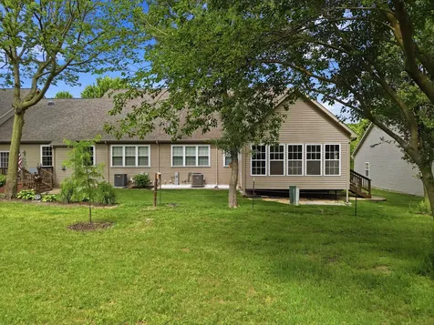 1676 Overlook Drive Dixon IL 61021