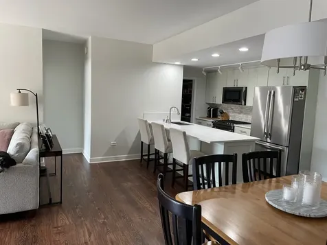 680 North Green Street Chicago IL 60642