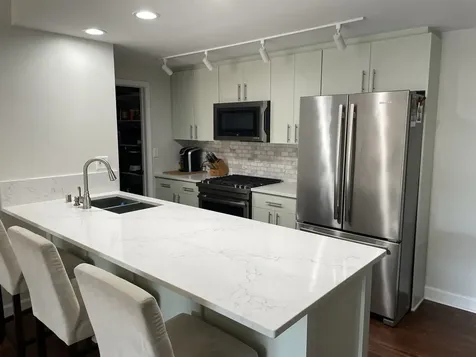 680 North Green Street Chicago IL 60642