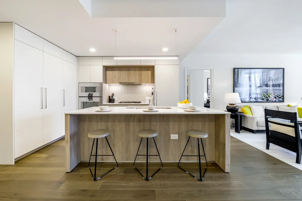 211 North Harbor Drive Chicago IL 60601