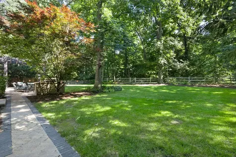7541 Bittersweet Drive Gurnee IL 60031