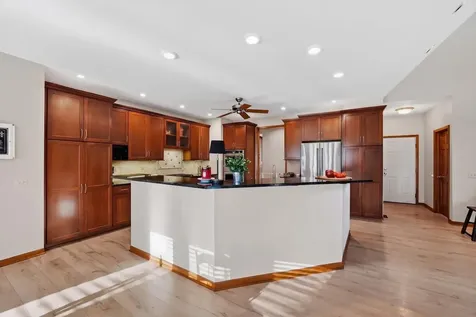 23401 Lucas Road Dekalb IL 60115
