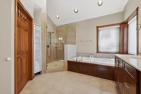 23401 Lucas Road Dekalb IL 60115