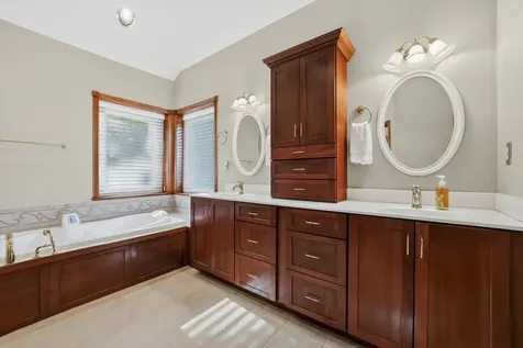 23401 Lucas Road Dekalb IL 60115