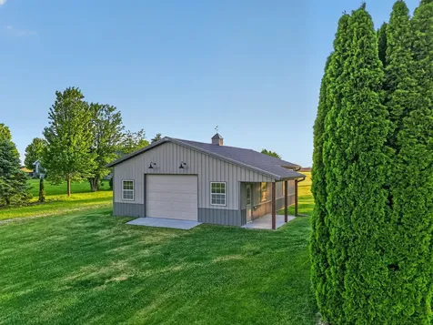23401 Lucas Road Dekalb IL 60115