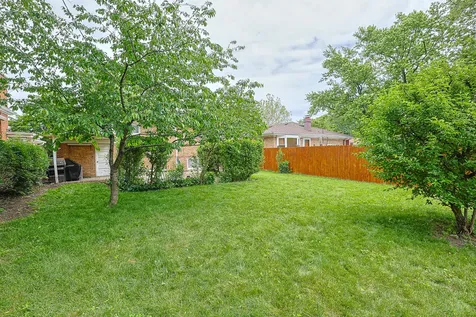5505 Keeney Street Morton Grove IL 60053