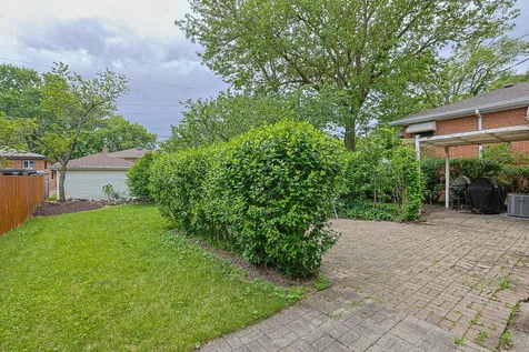 5505 Keeney Street Morton Grove IL 60053