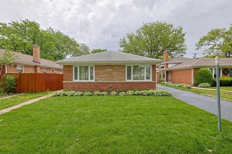5505 Keeney Street Morton Grove IL 60053