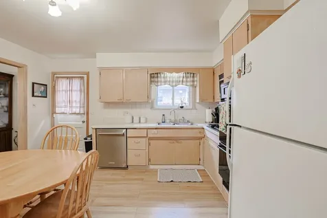 5505 Keeney Street Morton Grove IL 60053