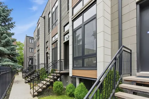 6227 D South Ellis Avenue Chicago IL 60637
