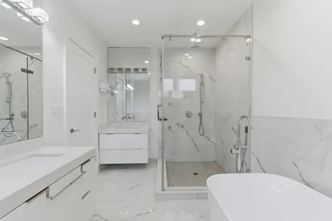 6227 D South Ellis Avenue Chicago IL 60637