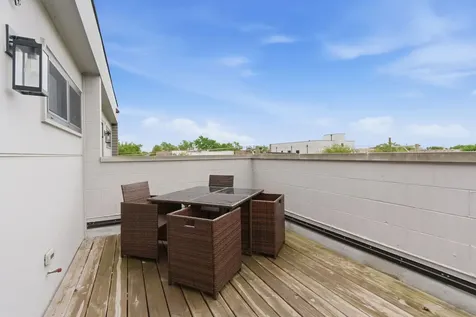 6227 D South Ellis Avenue Chicago IL 60637