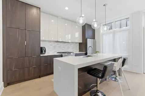 6227 D South Ellis Avenue Chicago IL 60637