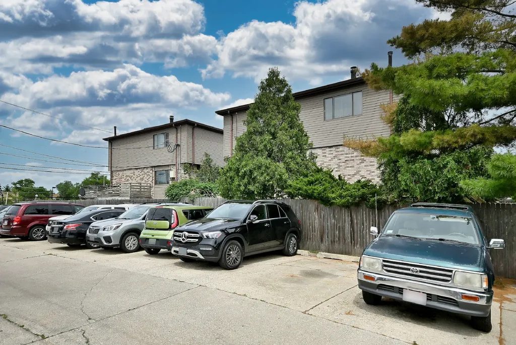 2350 North Sayre Avenue Chicago IL 60707