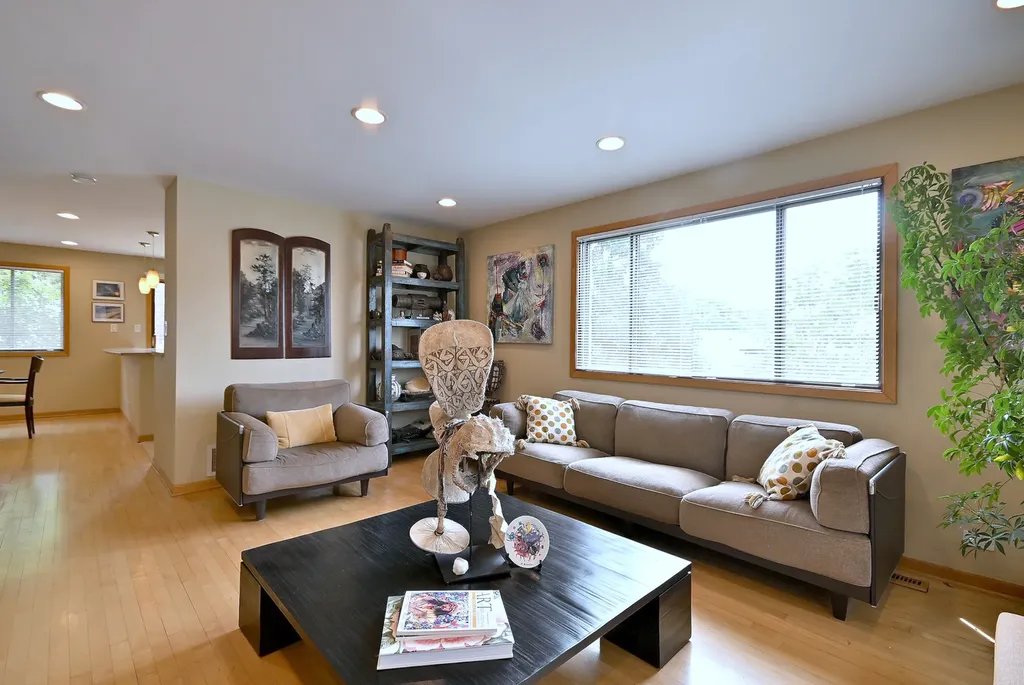 2350 North Sayre Avenue Chicago IL 60707