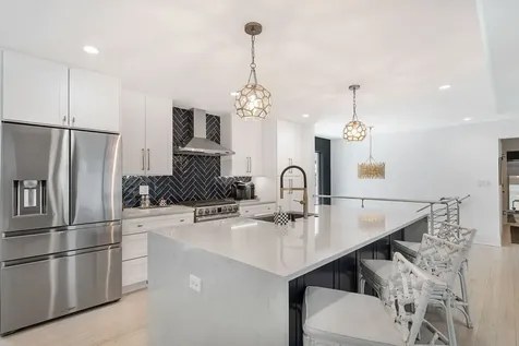872 Northmoor Road Lake Forest IL 60045
