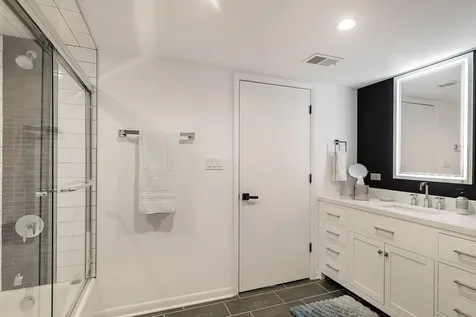 872 Northmoor Road Lake Forest IL 60045